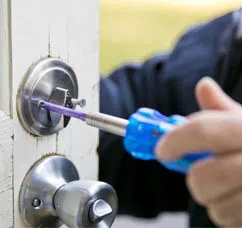 City Locksmith Store Montrose, CA 818-485-6058 City Locksmith Store Montrose, CA 818-485-6058 - 12-Changing-Locks