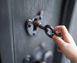 City Locksmith Store Montrose, CA 818-485-6058 City Locksmith Store Montrose, CA 818-485-6058 - 14-Unlock-Door